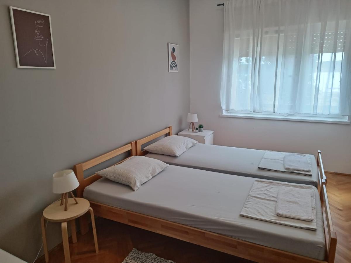 Apartman Simac Okrug Gornji Trogir Exterior foto